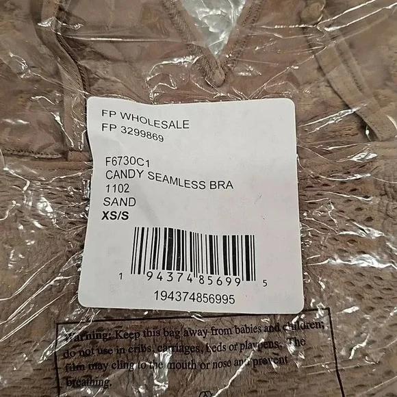 New Free People Movement Candy Seamless Bralette with lace detailing Sz XS/S - Picture 3 of 9